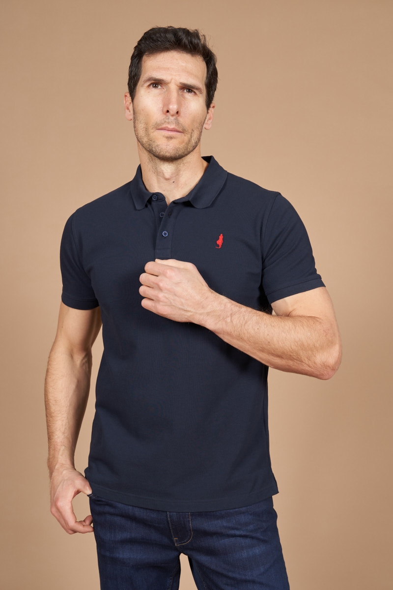 Polo marine en piqué de coton brodé au logo